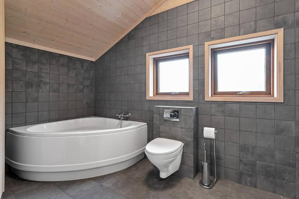 Scandinavian Villa In South Iceland Laugaras Exterior photo