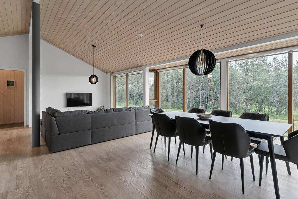 Scandinavian Villa In South Iceland Laugaras Exterior photo
