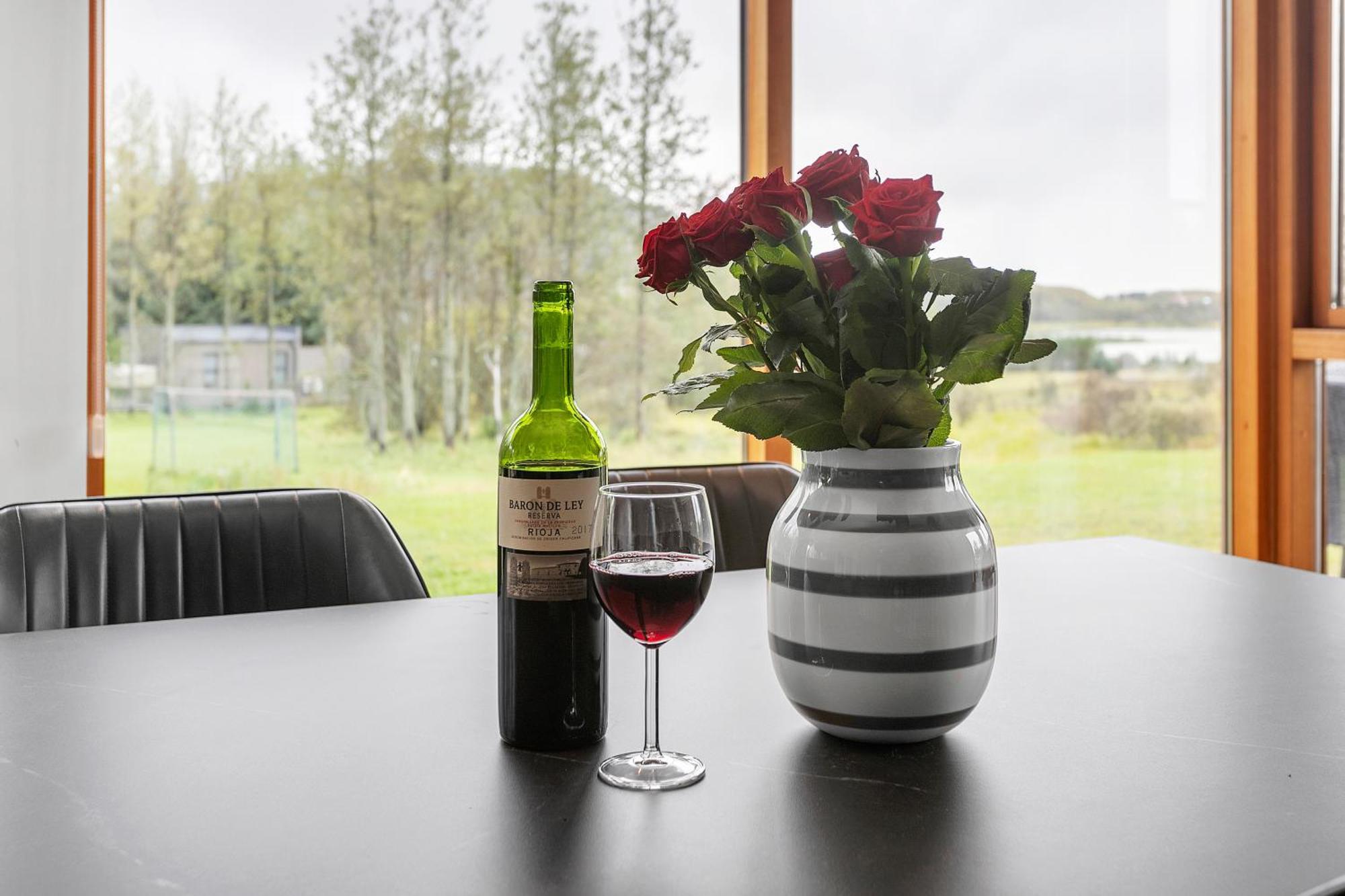 Scandinavian Villa In South Iceland Laugaras Exterior photo